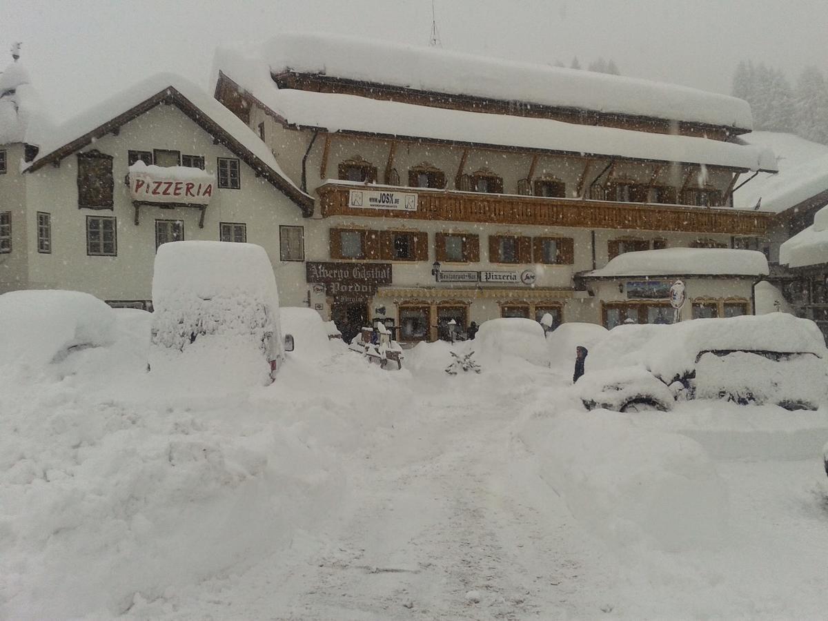 Hotel Pordoi - Fam Furgler Arabba Exterior photo